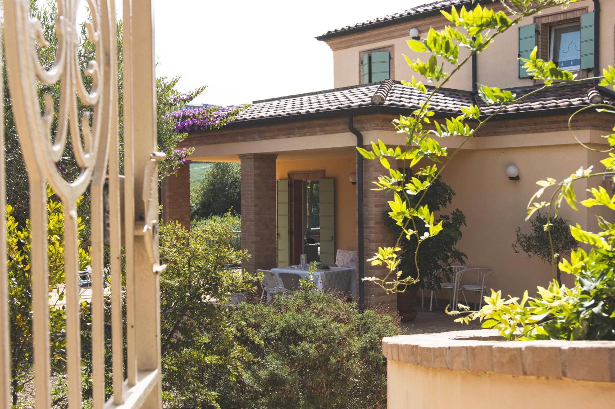 Villa Mariposa Civitanova Marche Εξωτερικό φωτογραφία